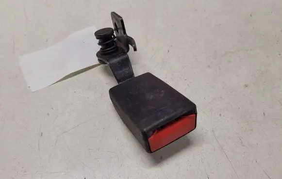 Opel Insignia A Rear seatbelt buckle 13267139 368214002