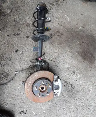 Renault Arkana Front wheel hub spindle knuckle
