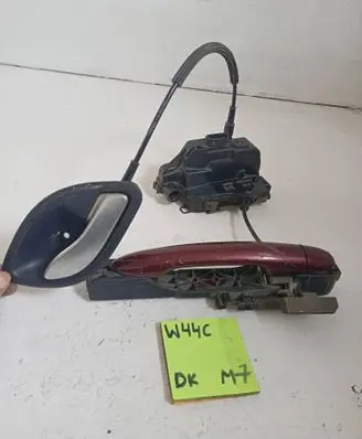 Renault Laguna II Front door lock 000662Z98