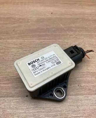 Audi A6 S6 C6 4F ESP acceleration yaw rate sensor 4F0907637A 0265005776