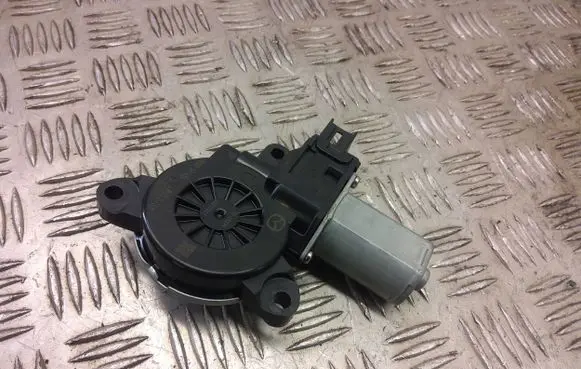 Mazda CX-3 Rear door window regulator with motor gd558ra