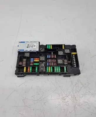 BMW 7 G11 G12 Fuse module 9357891