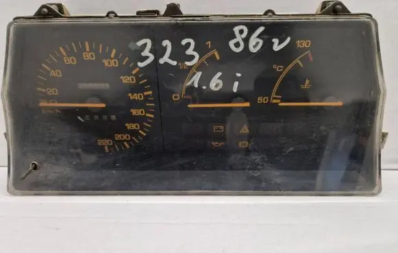Mazda 323 Speedometer (instrument cluster) J3BL75B
