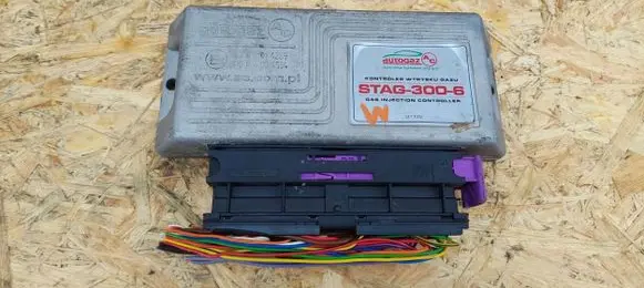 Volkswagen Golf IV LP gas control unit module 1J0907655A