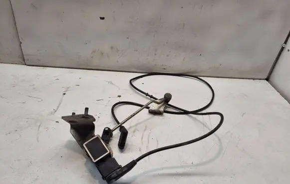 Mercedes-Benz CLS C219 Air suspension front height level sensor A0105427717