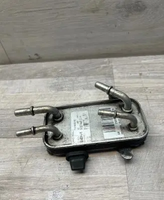 Land Rover Discovery 4 - LR4 Fuel cooler (radiator) PIB500052 F8741005 23961121714