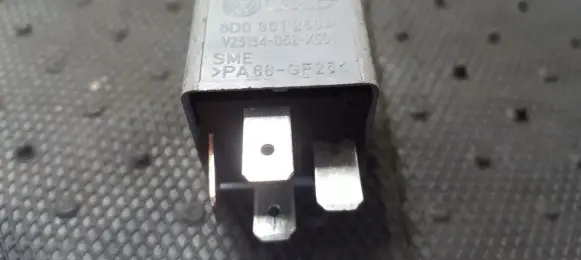 Audi A6 S6 C6 4F Other relay 8D0951253A V23134-B52-X301