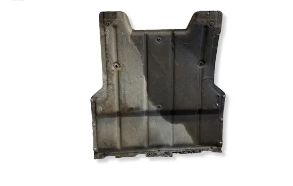 Audi Q3 8U Engine splash shield/under tray 