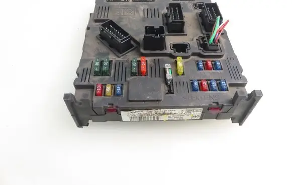 Citroen C3 Central body control module 9648715380