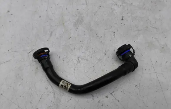 Audi Q3 F3 Engine coolant pipe/hose 05E133366N