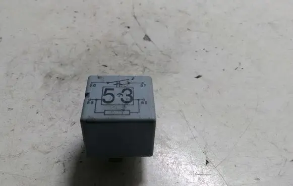 Volkswagen Golf VI Other relay 141951253B