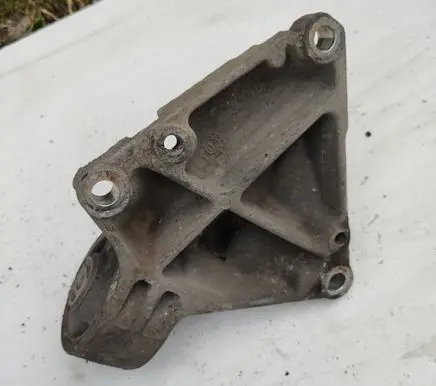 Peugeot 406 Driveshaft support bearing bracket 9630604480