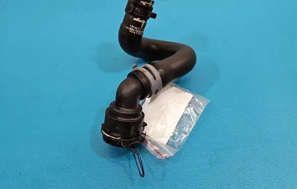 Skoda Octavia Mk4 Engine coolant pipe/hose 3Q0122157AF IMPRK1583219