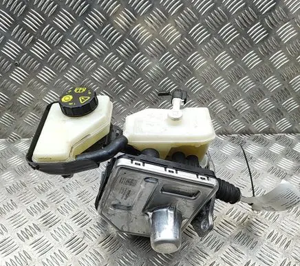 Volvo V60 Brake booster 32333638 32281728