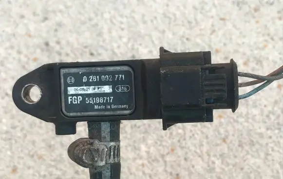 Opel Astra H Exhaust gas pressure sensor 0281002771 55198717