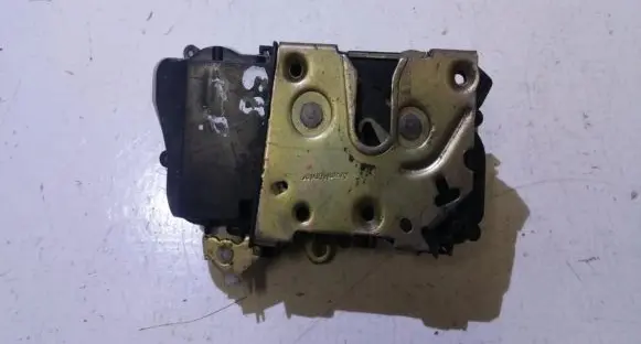 Citroen C5 Front door lock