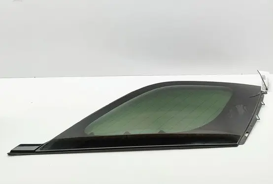 Land Rover Discovery 5 Rear side window HY3229600BE