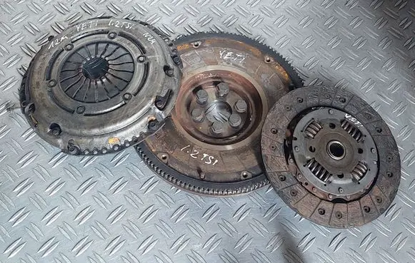 Skoda Yeti (5L) Clutch set kit 036141032H 03C141025J