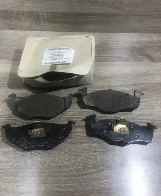 Skoda Fabia Mk2 (5J) Brake pads (front) 6n0698151c