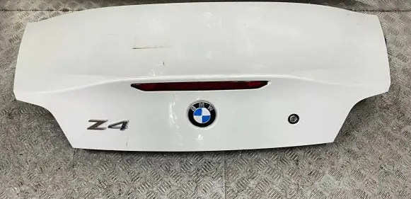 Tailgate/trunk/boot lid