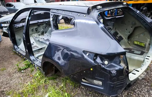 Rear quarter panel