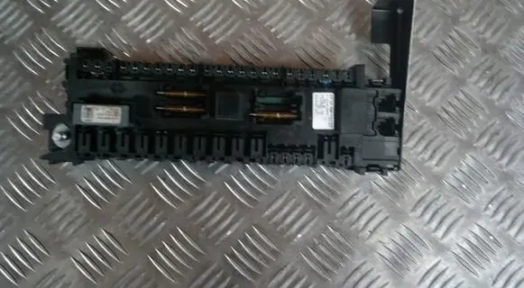 Mercedes-Benz G W463 2nd Gen Fuse box set A1669062350W166