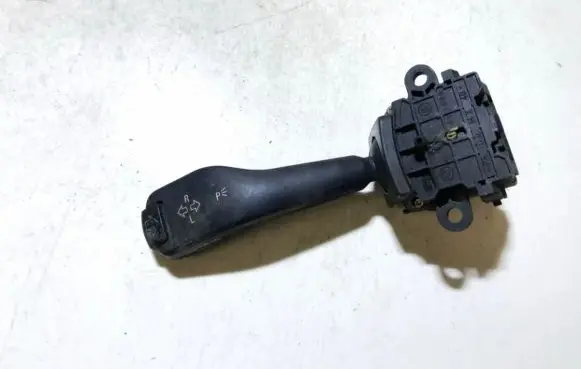 BMW 3 E46 Indicator stalk 8363668 01104010