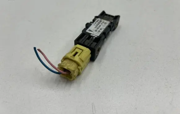 Nissan Primera Airbag deployment crash/impact sensor 98830AYC0 28503910