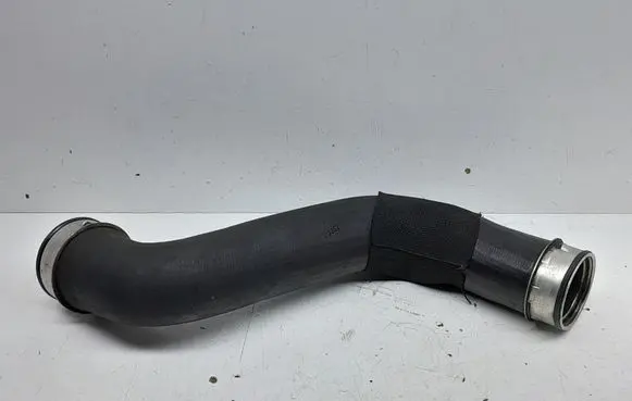 Mercedes-Benz E W211 Intercooler hose/pipe