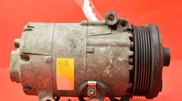 Ford Focus C-MAX Air conditioning (A/C) compressor (pump) 6M5H-19D629-AE