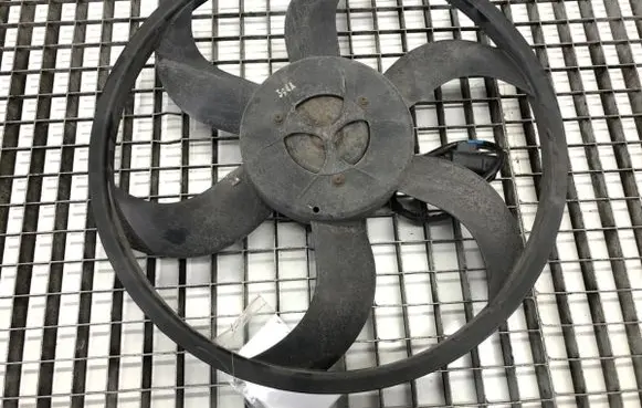 BMW X3 E83 Fan set 6925702