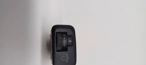 Honda CR-V Headlight level height control switch M20010 HJSS5A