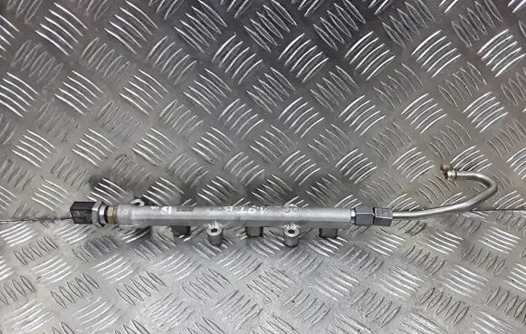 Seat Arona Fuel main line pipe 04c133320g