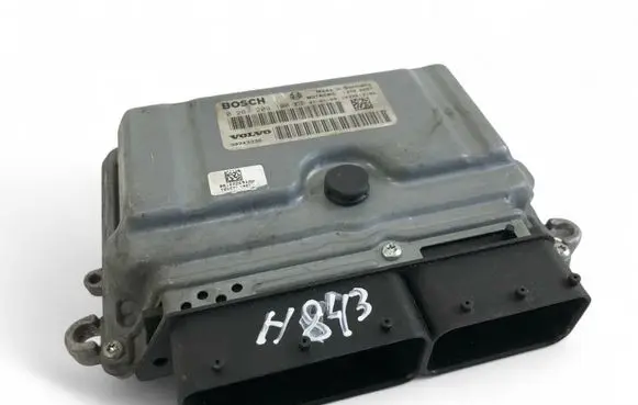 Volvo S80 Engine control unit/module ECU 30743338 0261209108