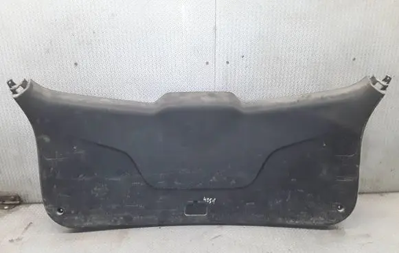 KIA Sportage Tailgate/boot lid cover trim 