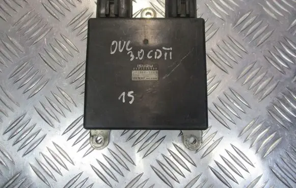 Opel Vectra C Fuel injection control unit/module 131000-1450