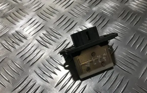 Mazda 323 F Heater blower motor/fan resistor hb151rc1m 4j15