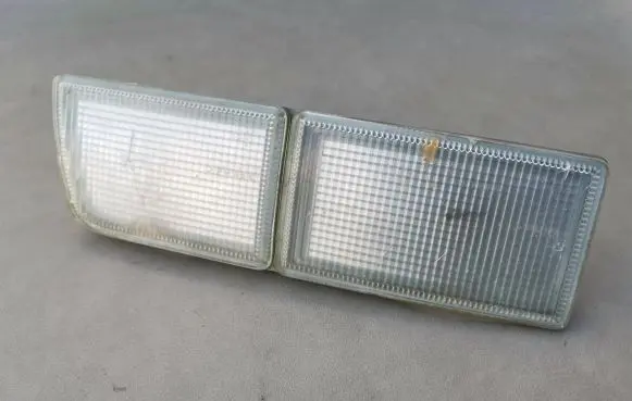 Volkswagen Golf III Front reflector 1H0941777A 858039