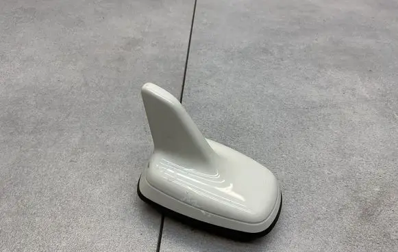 Audi A3 S3 8V Aerial GPS antenna 8V0035503N