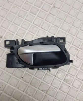 Peugeot 208 Front door interior handle 96605253vv27