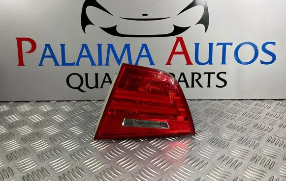 BMW 3 E90 E91 Tailgate rear/tail lights 218202