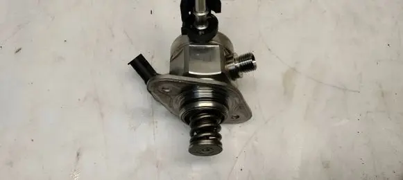 KIA Stonic Fuel injection high pressure pump 3532607250