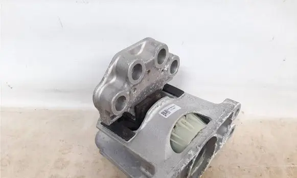 Ford Transit Custom II Engine mount vacuum valve GK216F012CD