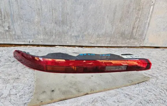 Audi Q7 4M Rear bumper light 4M0945095