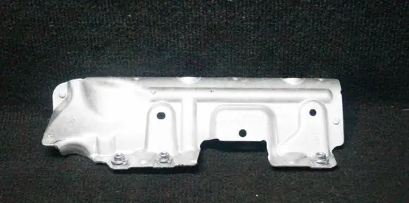 BMW 6 F12 F13 Other engine bay part 7603060