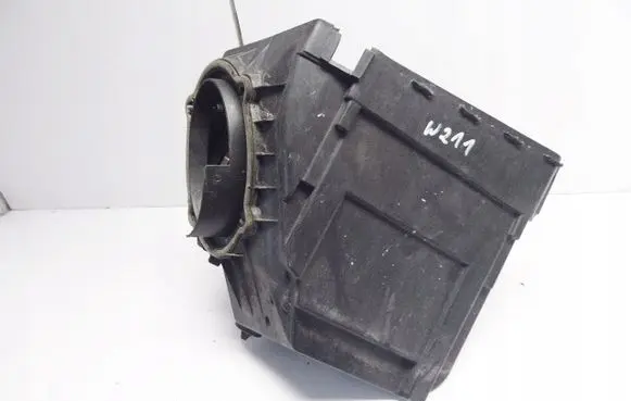 Mercedes-Benz E W211 Fuse box cover