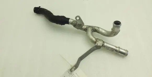 Porsche Cayenne (92A) Engine coolant pipe/hose 7P5121070D 7P5121065H