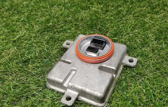Audi Q5 SQ5 Headlight ballast module Xenon 8K0941597
