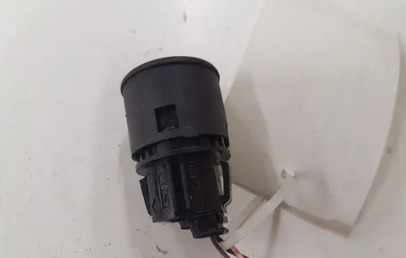 Renault Scenic II - Grand scenic II Engine start stop button switch 107959A 1927937
