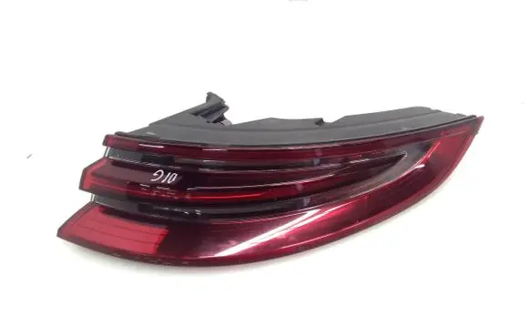 Porsche Panamera (971) Rear/tail lights 971945092C